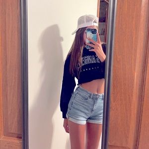 Meet your Posher, Allison